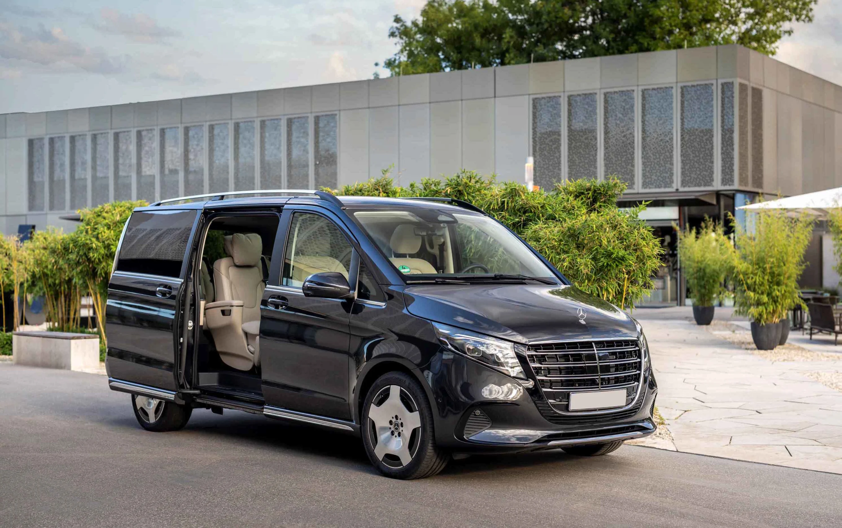 Mercedes V-Class luxury airport transfer in Morocco